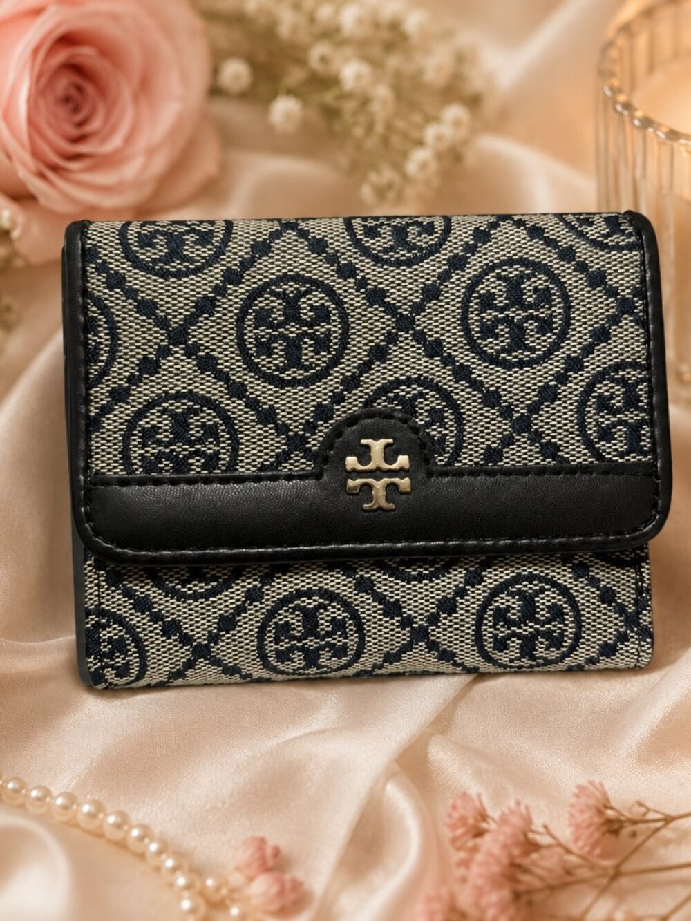 Tory Burch T Monogram Contrast Embossed Small Envelope Wallet - Picture 1 of 3